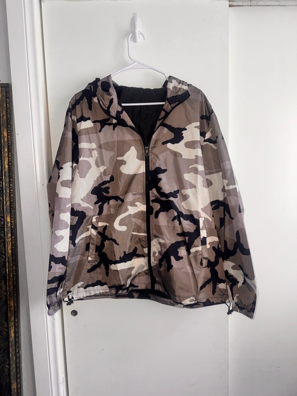 Camo Windbreaker Jacket - Taupe/Black/White